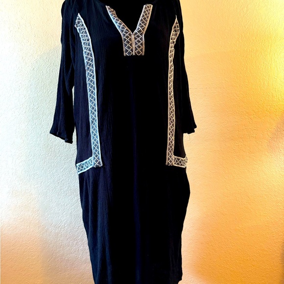 NWOT White Mark Black Dress with White Detailing - Picture 1 of 7